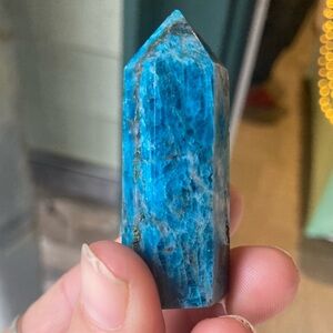 Blue 2” apatite tower